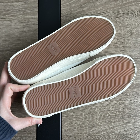 NWOT Madewell Low-Top Canvas Sneakers - Picture 6 of 6
